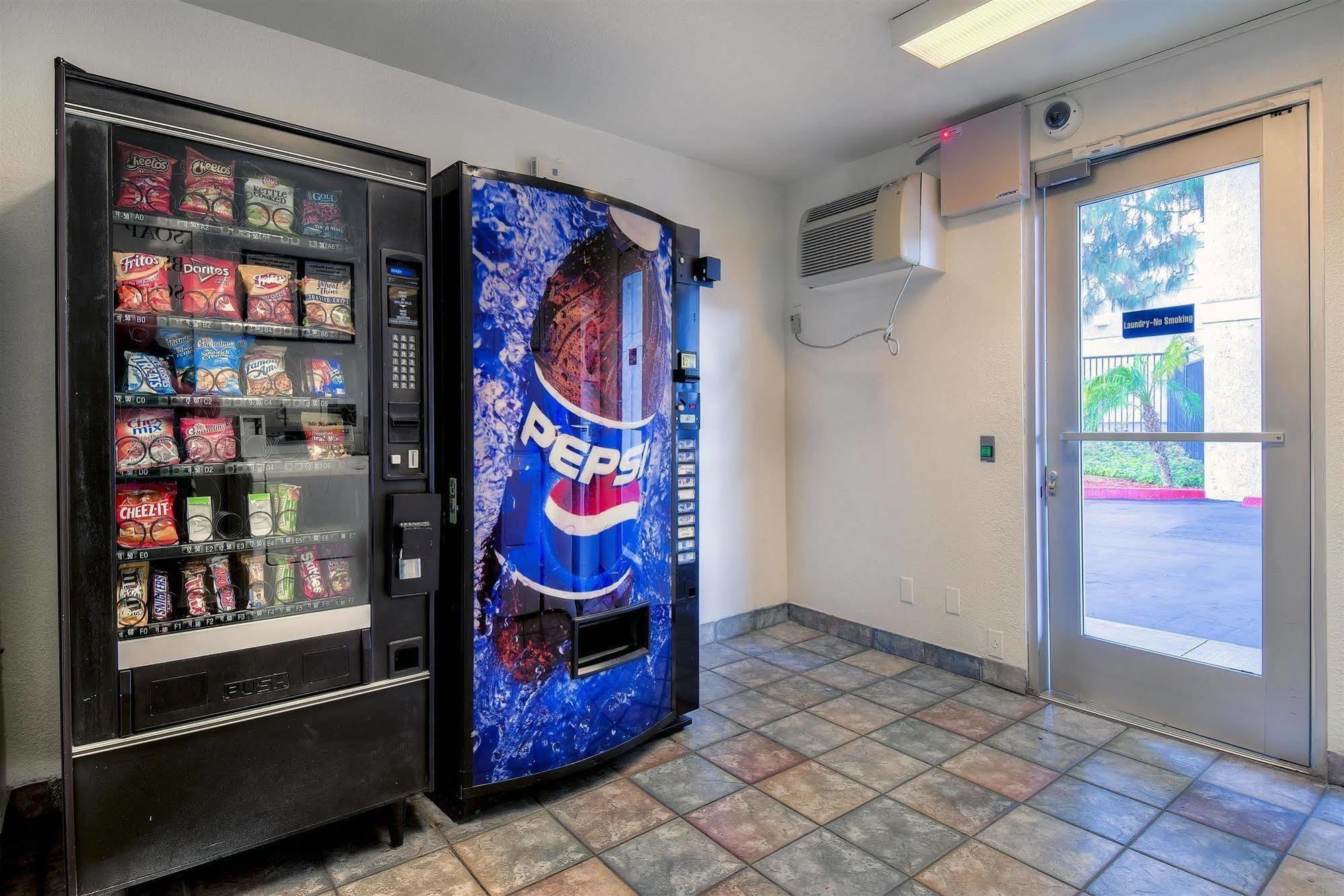 Motel 6-Chino, Ca - Los Angeles Area Eksteriør billede