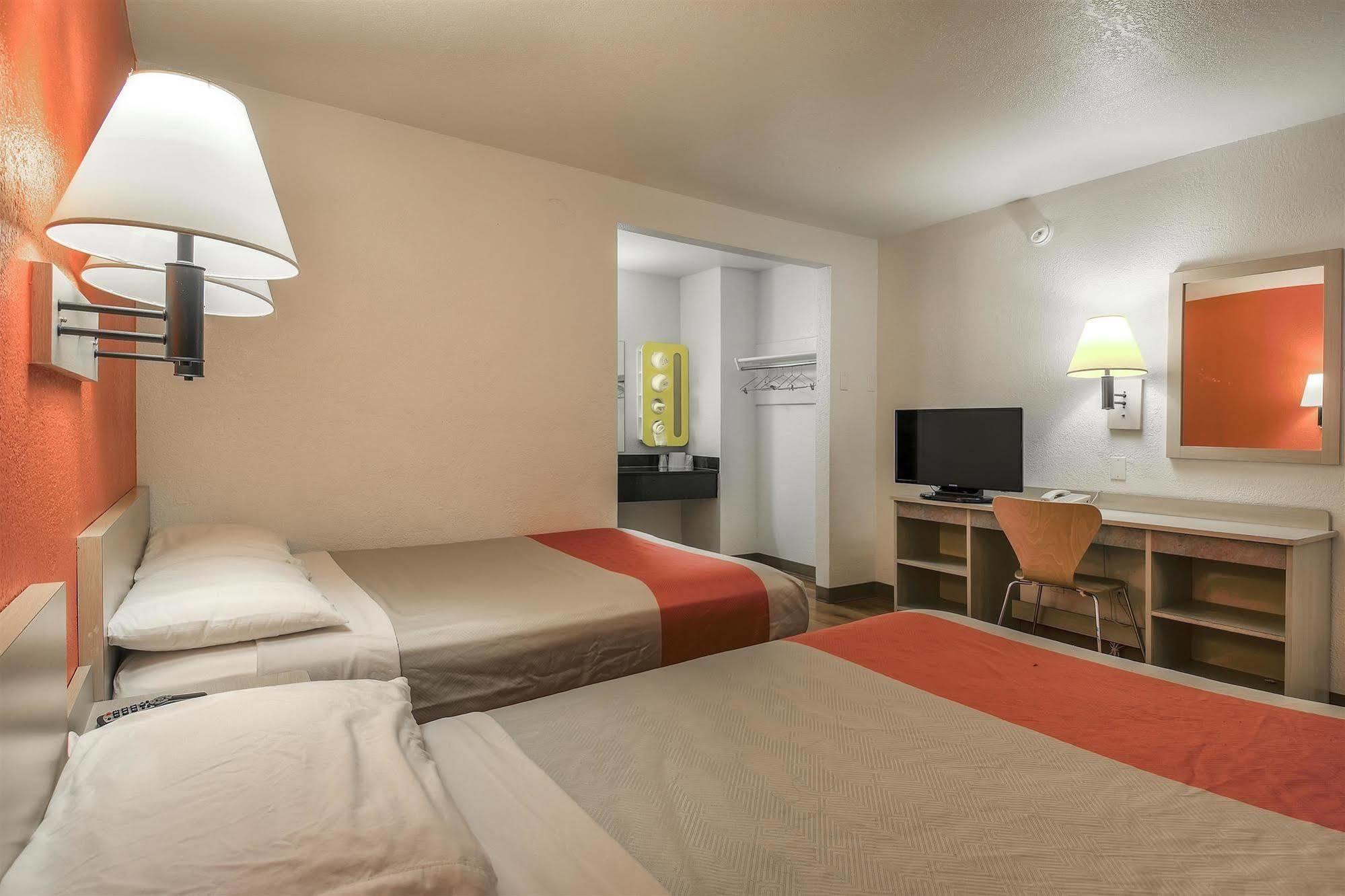 Motel 6-Chino, Ca - Los Angeles Area Eksteriør billede