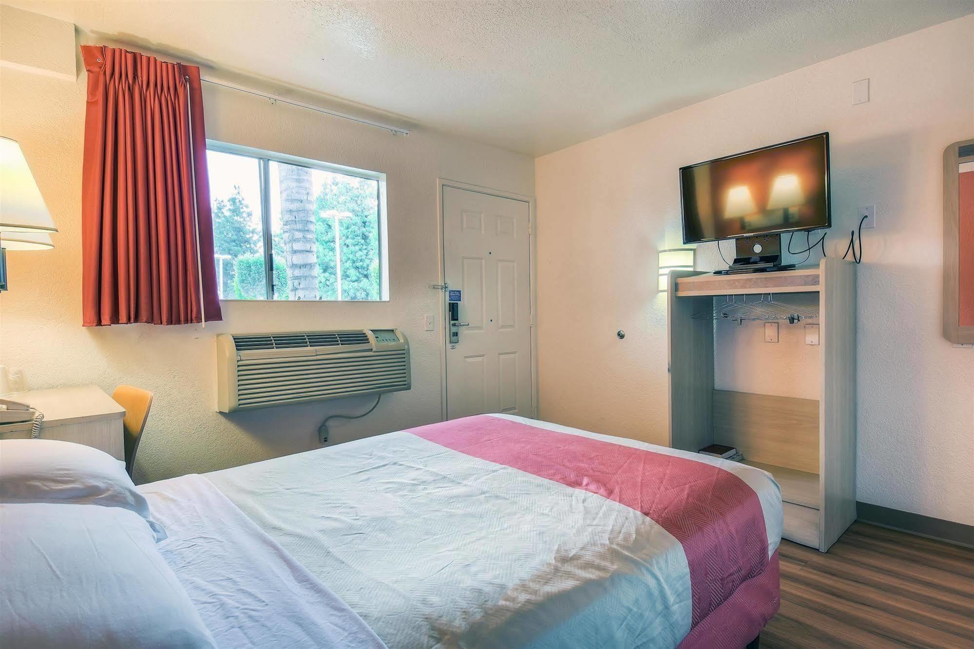 Motel 6-Chino, Ca - Los Angeles Area Eksteriør billede